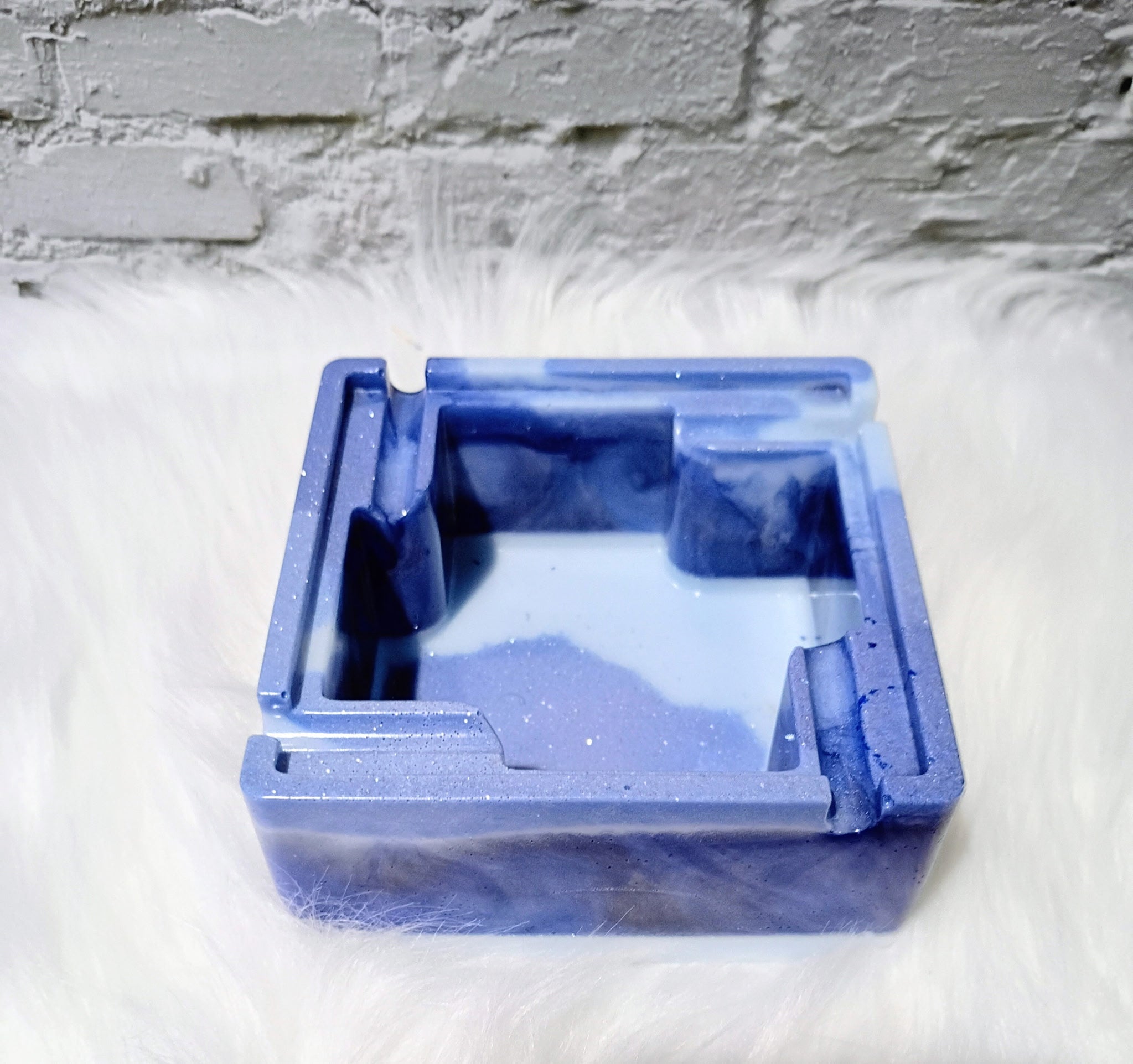 Epoxy Ashtrays