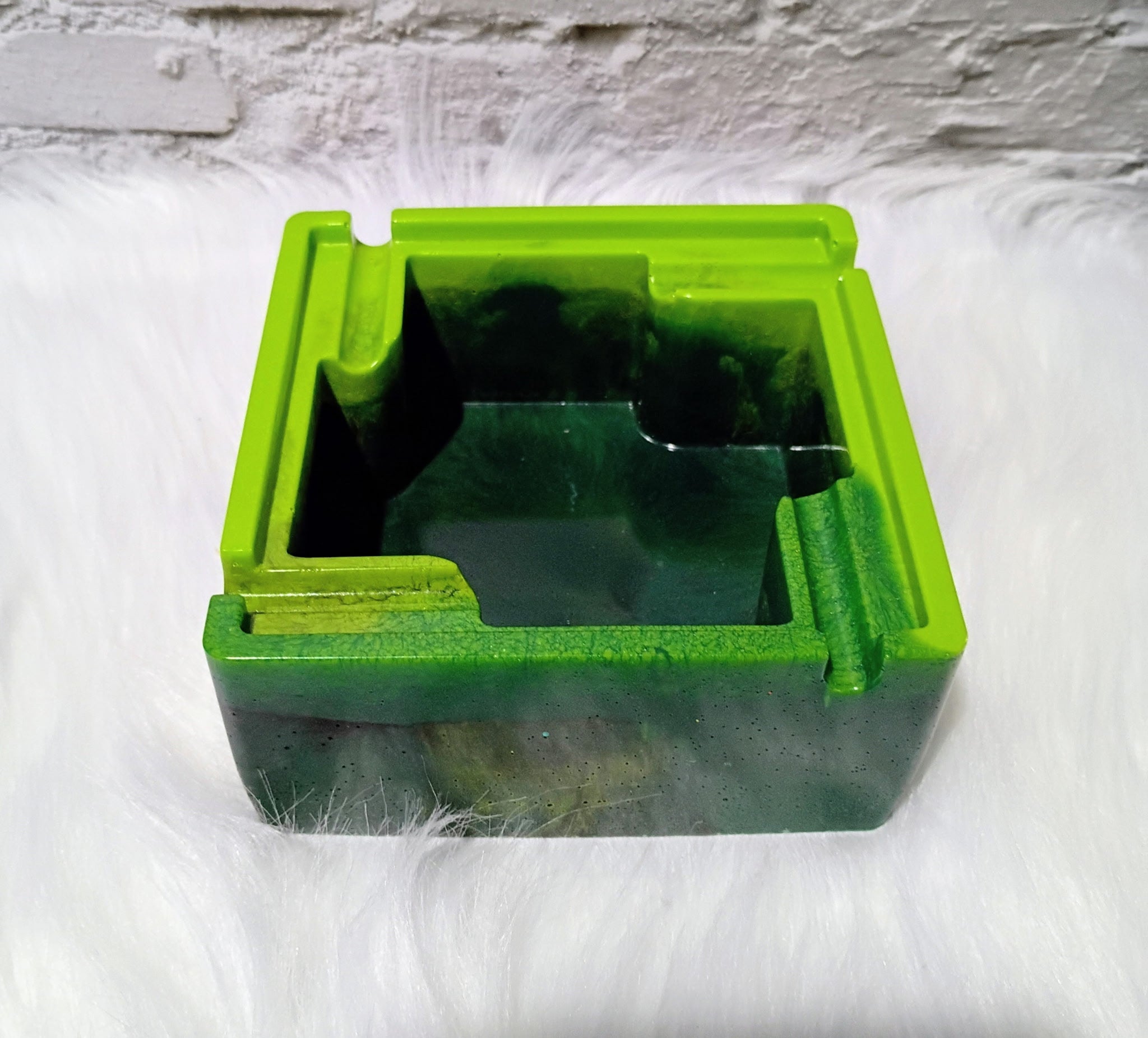 Epoxy Ashtrays