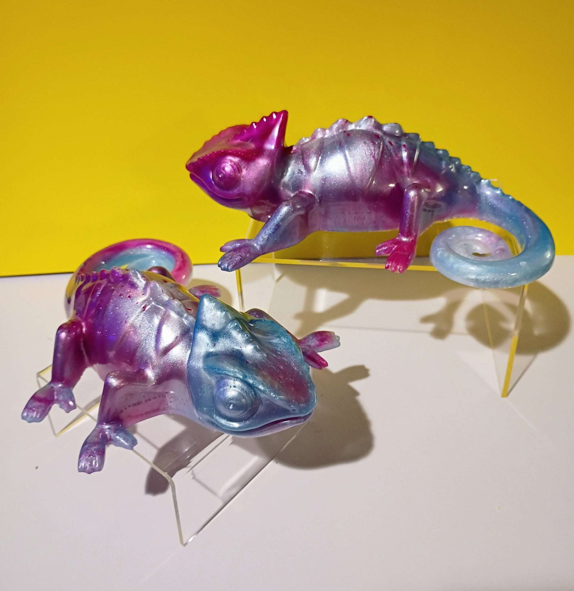 Epoxy Chameleon